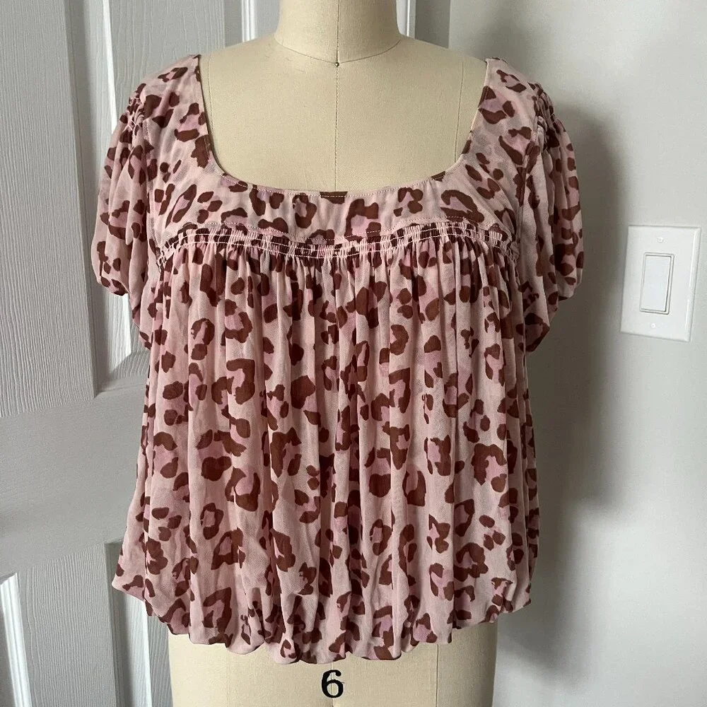 Free People Meg's Blouse Pink Leopard Cropped Mesh Pleated Safari Boho Chic M